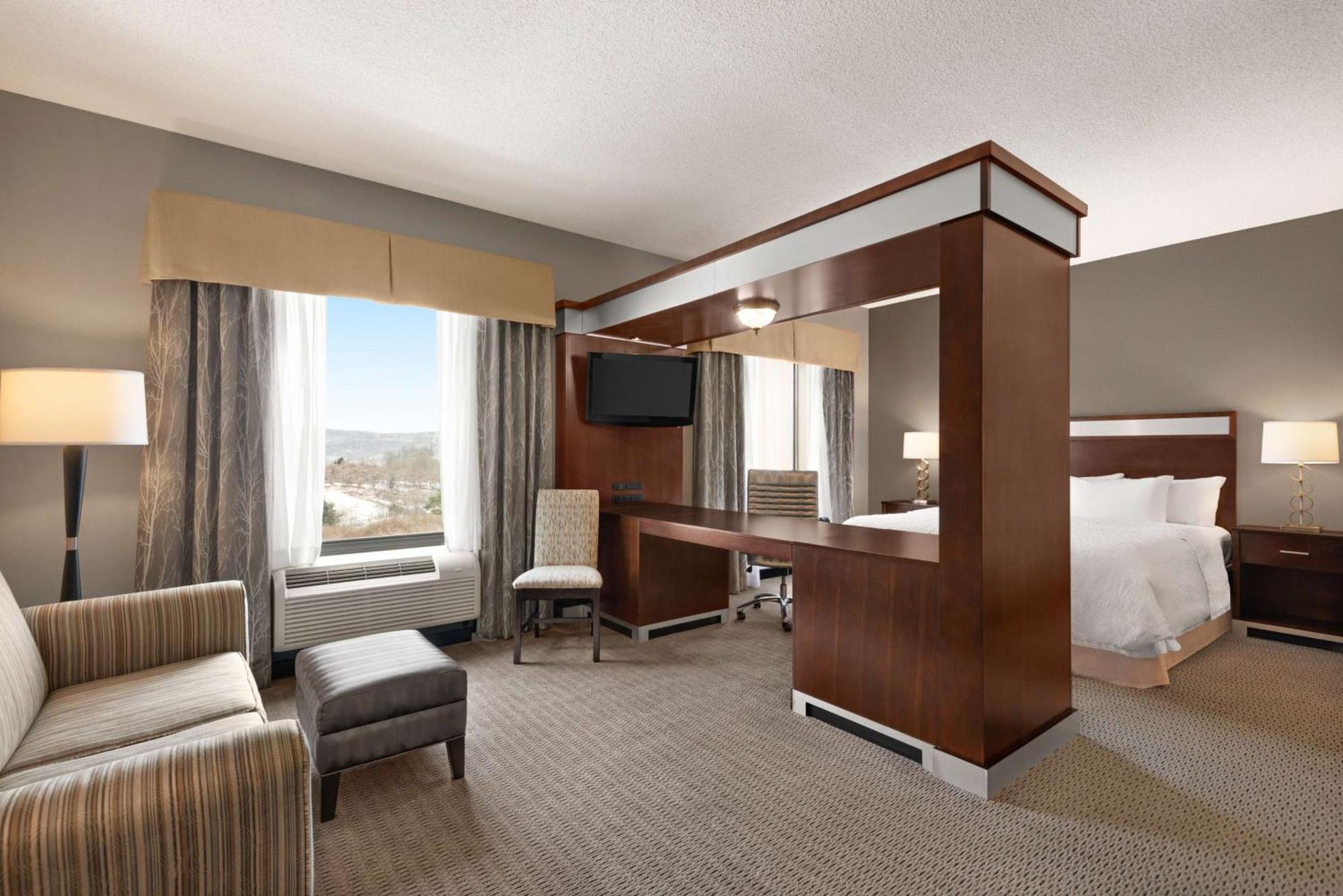 Hampton Inn & Suites - מנספילד מראה חיצוני תמונה